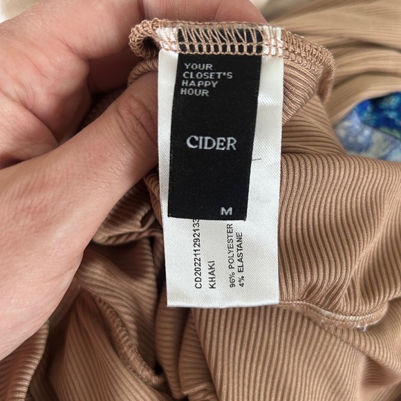 Cider Brown Sleeveless Jumpsuit - Picture 3 of 8